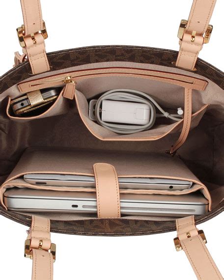 apple michael kors laptop bag uk|laptop bag Michael Kors women.